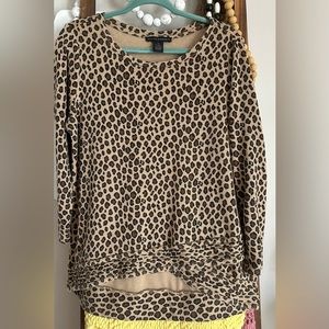Grace Elements Crossover Border 3/4 sleeve shirt. Size XL.